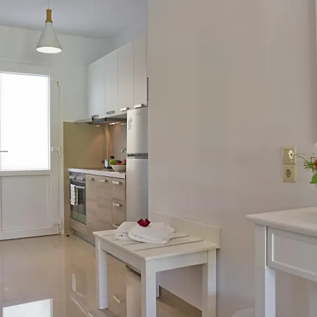 Palapart Gikas Suites And Studios Gouvia