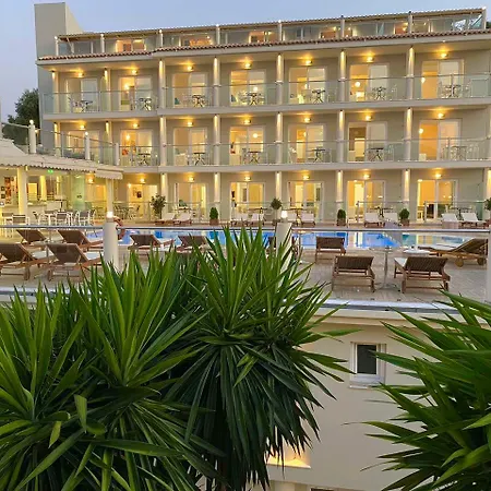 Palapart Gikas Suites And Studios