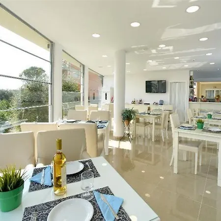 Apartment Palapart Gikas Suites And Studios *